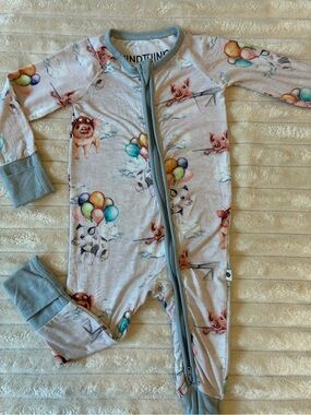 Kindthing Convertible Zippy – When Pigs Fly 🐷✈️☁️